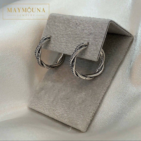 ❌SOLD OUT❌ OXIDIZED TWISTED 925 SS HOOP EARRINGS - Picture 2 of 2